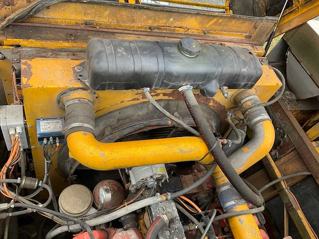 1996 woltman p.m.i. 955 lc rupsgraafmachine funderingsmachine - afbeelding 6 van  44