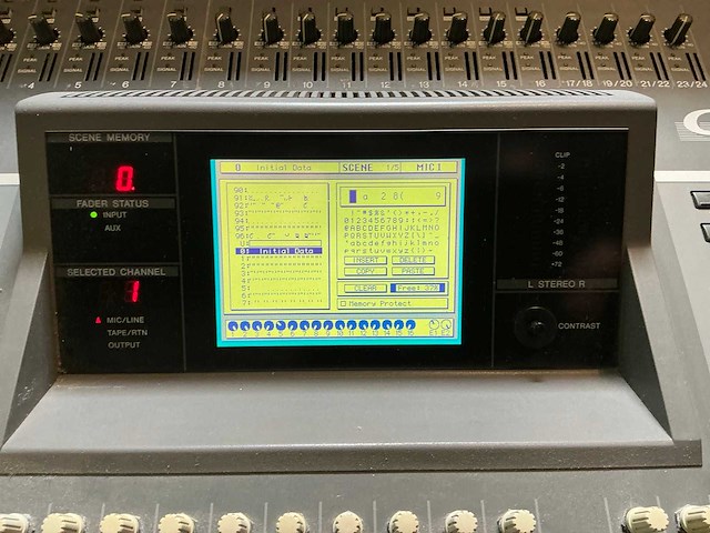 1996 yamaha 02r digitale mengtafel - afbeelding 2 van  7