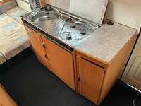 1997 - lmc - 490k - caravan - afbeelding 19 van  19