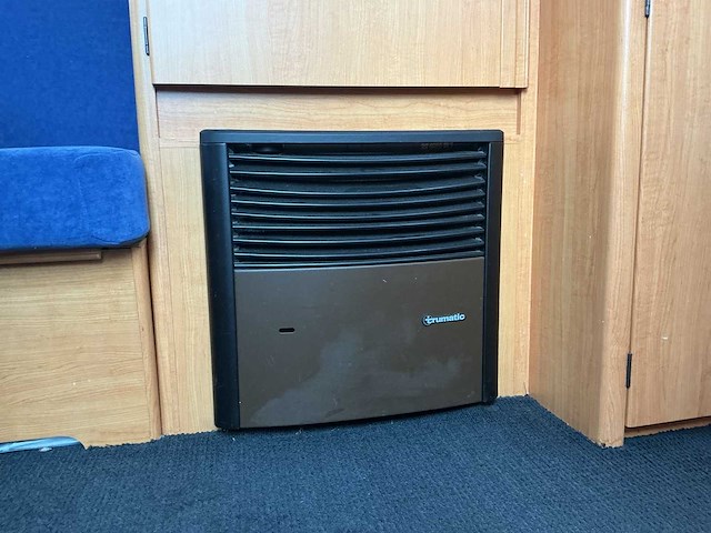 1997 - lmc - 490k - caravan - afbeelding 6 van  14