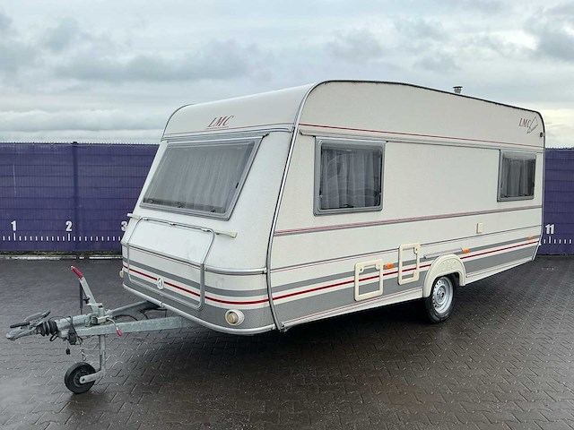 1997 - lmc - 490k - caravan - afbeelding 1 van  14