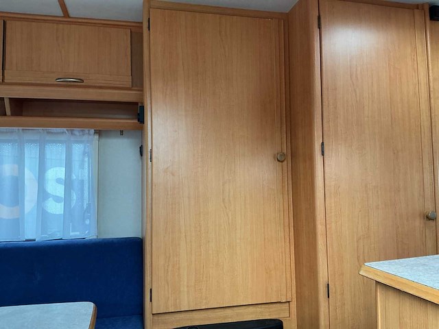 1997 - lmc - 490k - caravan - afbeelding 5 van  19