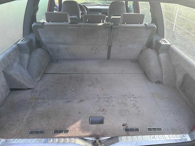 1997 - volvo - 940 - 2.3 estate- sj-jg-36 - afbeelding 11 van  21
