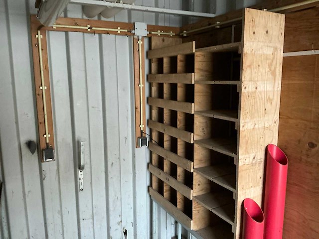 1997 20ft zeecontainer met werkplaatsinrichting - afbeelding 2 van  13