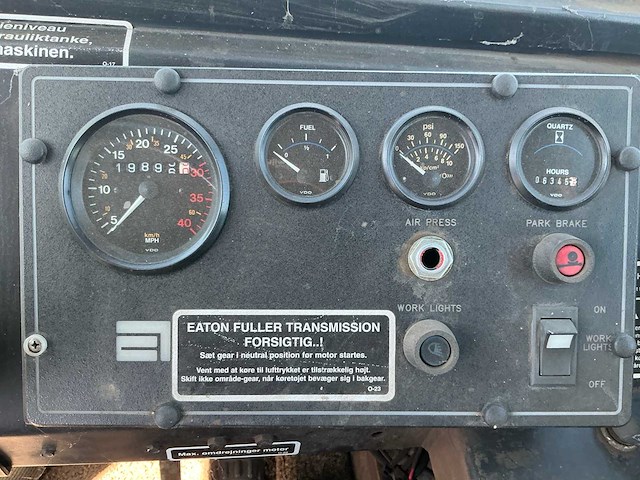 1997 ag-chem terra gator 2204 zelfrijdende mestverspreider - afbeelding 26 van  41