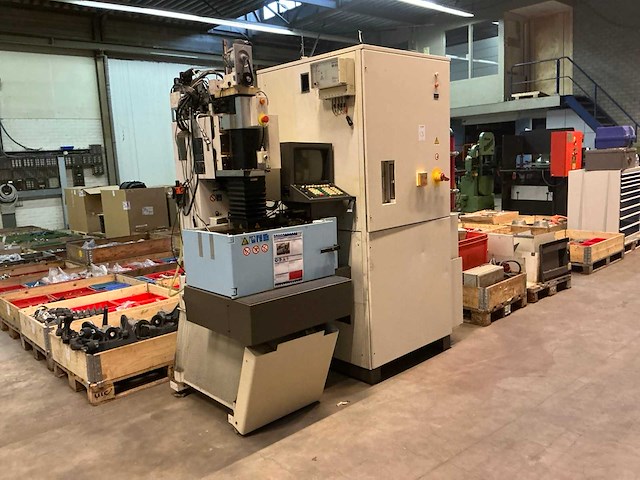 1997 agietron compact 1 zinkvonkmachine - afbeelding 13 van  15