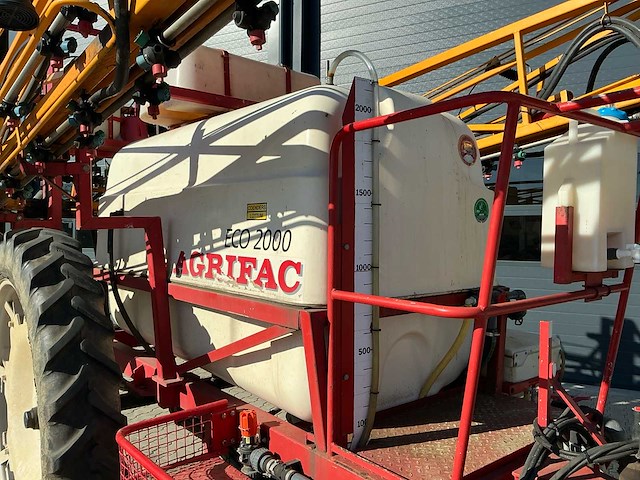 1997 agrifac eco 2024 eh getrokken veldspuit – 2.000 liter – 24 meter – 7 secties - afbeelding 2 van  24