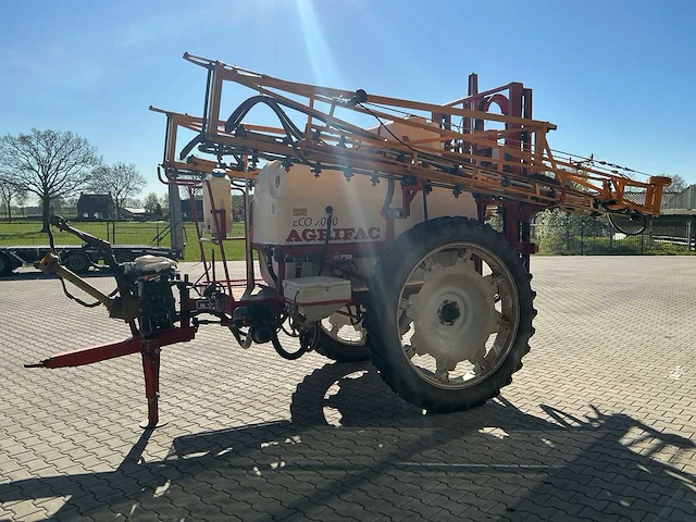 1997 agrifac eco 2024 eh getrokken veldspuit – 2.000 liter – 24 meter – 7 secties - afbeelding 18 van  24