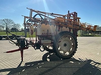 1997 agrifac eco 2024 eh getrokken veldspuit – 2.000 liter – 24 meter – 7 secties - afbeelding 18 van  24