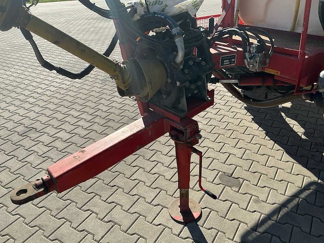 1997 agrifac eco 2024 eh getrokken veldspuit – 2.000 liter – 24 meter – 7 secties - afbeelding 7 van  24