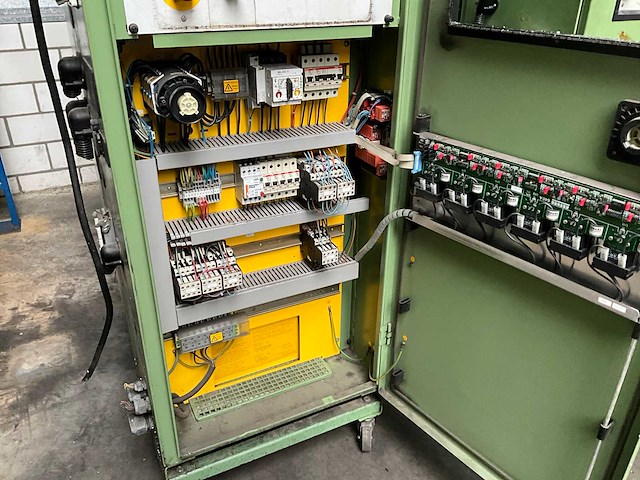 1997 arburg 270 m 500 schakel- en besturingskast (2x) - afbeelding 11 van  13