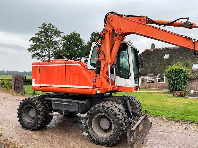 1997 atlas 1304 banden graafmachine - afbeelding 35 van  39