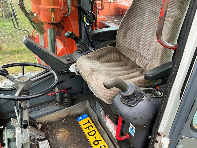 1997 atlas 1304 banden graafmachine - afbeelding 24 van  33