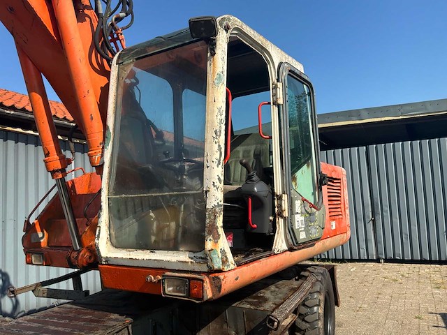 1997 atlas 1404 banden graafmachine - afbeelding 2 van  5