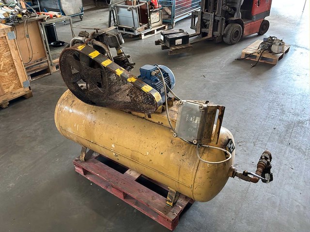1997 berko 04-202-025 zuigercompressor - afbeelding 3 van  4