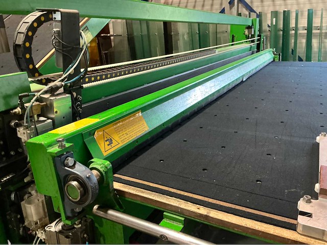 1997 bottero 301c glassnijmachine - afbeelding 14 van  19