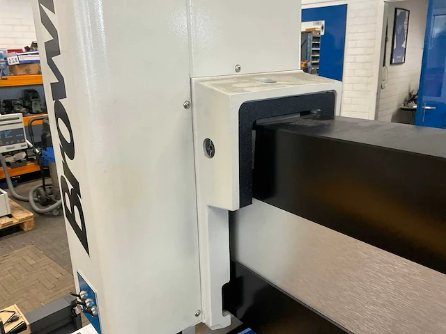 1997 brown & shape microxcel pfx 3d-meetmachine - afbeelding 25 van  30