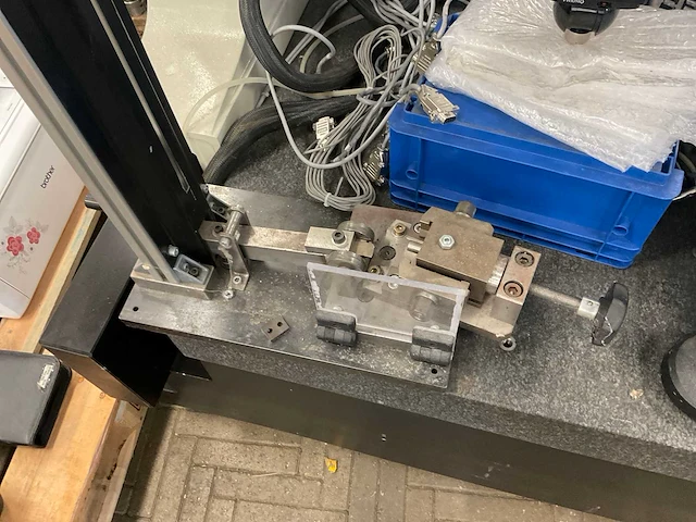 1997 brown & shape microxcel pfx 3d-meetmachine - afbeelding 2 van  30