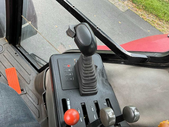 1997 case international 5150 pro vierwielaangedreven landbouwtractor - afbeelding 40 van  44