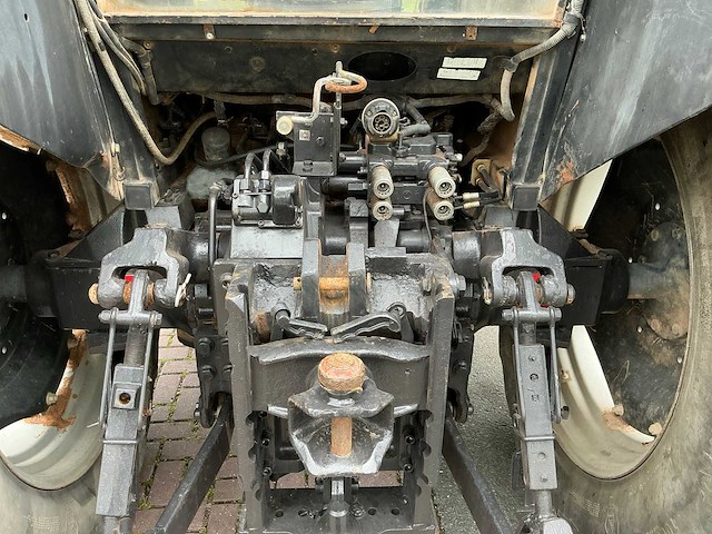 1997 case international 5150 pro vierwielaangedreven landbouwtractor - afbeelding 8 van  44