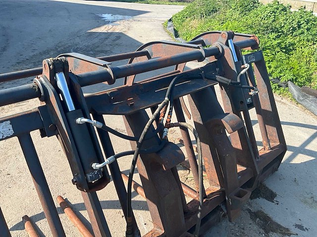 1997 chery cf02 grijperbak / mestvork / mestklauw - afbeelding 4 van  16