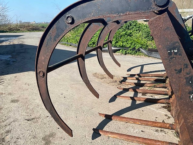 1997 chery cf02 grijperbak / mestvork / mestklauw - afbeelding 2 van  15