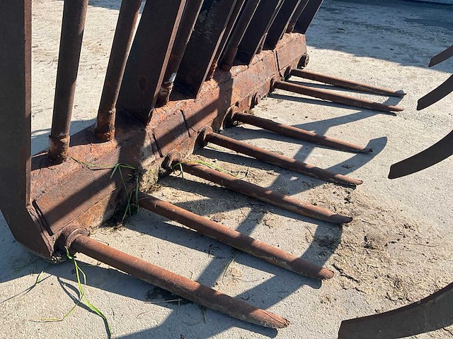 1997 chery cf02 grijperbak / mestvork / mestklauw - afbeelding 7 van  15