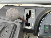 1997 clarke american lincoln 2160 zelfrijdende veegmachine defect - afbeelding 15 van  30