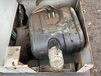 1997 clarke american lincoln 2160 zelfrijdende veegmachine defect - afbeelding 17 van  30