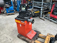 1997 corchi em 7040 banden balanceerapparaat - afbeelding 1 van  7