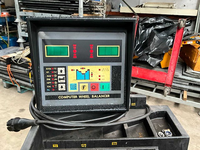 1997 corchi em 7040 banden balanceerapparaat - afbeelding 5 van  7