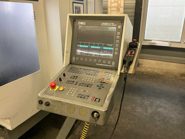 1997 deckel-maho dmu 50 vl verticaal bewerkingscentrum - afbeelding 18 van  33