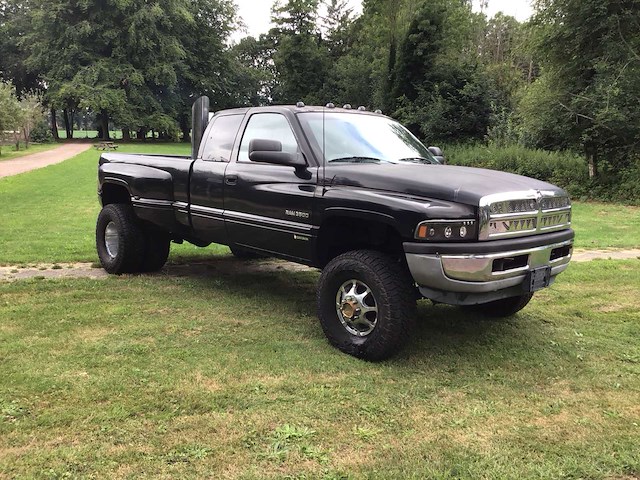 1997 dodge ram 2500 cummins dually personenauto - afbeelding 31 van  33