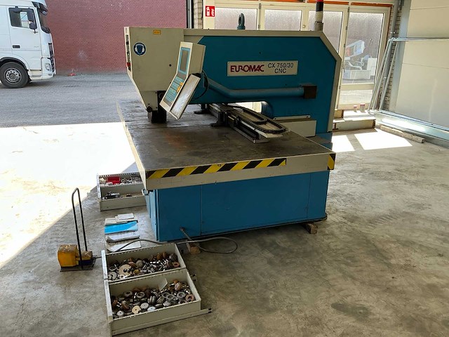 1997 euromac cx759 ponsmachine - afbeelding 10 van  14