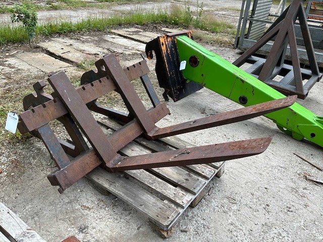1997 eurosteel vorkenbord met lepels - afbeelding 1 van  4