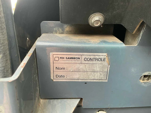 1997 fdi-sambron t30110 4x4 verreiker – 3000kg – 11 m hefhoogte - afbeelding 29 van  36