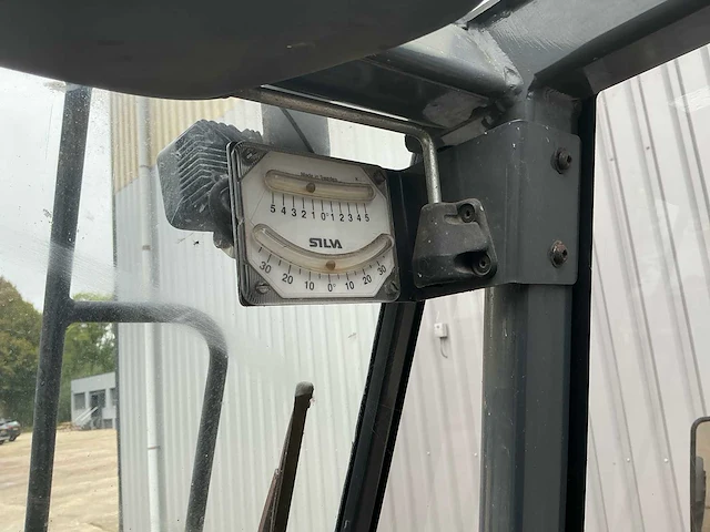 1997 fdi-sambron t30110 4x4 verreiker – 3000kg – 11 m hefhoogte - afbeelding 22 van  36