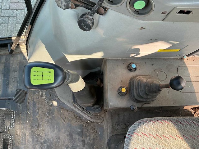 1997 fendt 512c vierwielaangedreven landbouwtractor - afbeelding 31 van  40