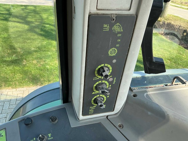 1997 fendt 512c vierwielaangedreven landbouwtractor - afbeelding 33 van  40