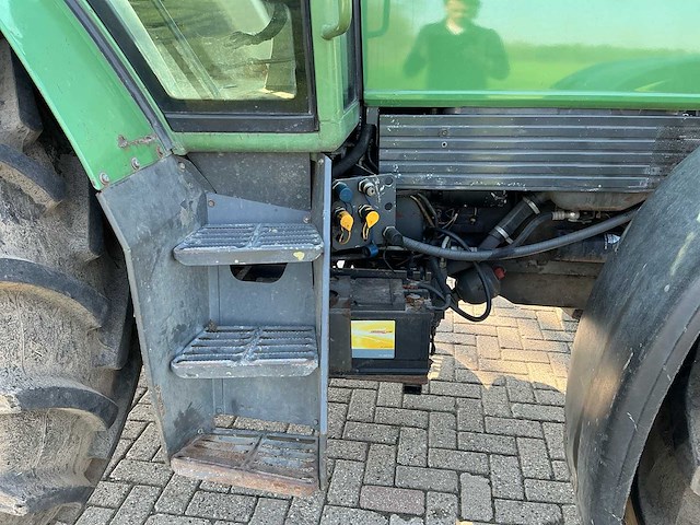 1997 fendt 512c vierwielaangedreven landbouwtractor - afbeelding 17 van  37