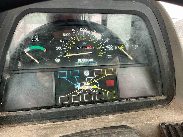 1997 fiat f100 vierwielaangedreven landbouwtractor - afbeelding 14 van  33
