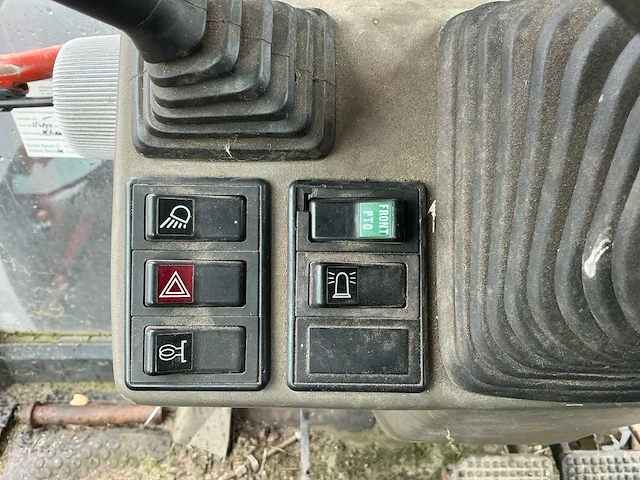 1997 fiat f100 vierwielaangedreven landbouwtractor - afbeelding 33 van  33