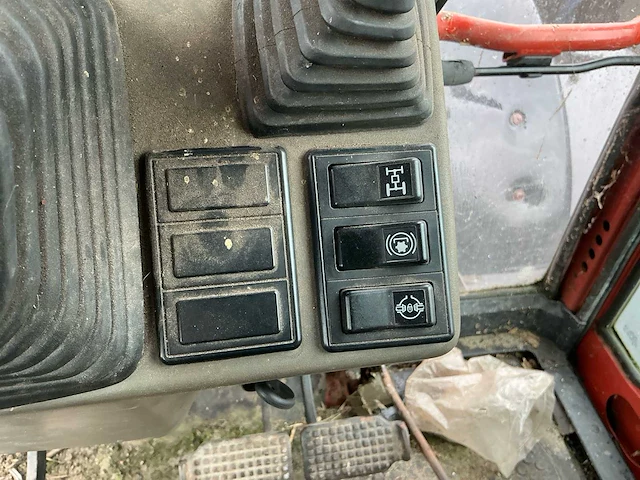 1997 fiat f100 vierwielaangedreven landbouwtractor - afbeelding 27 van  33