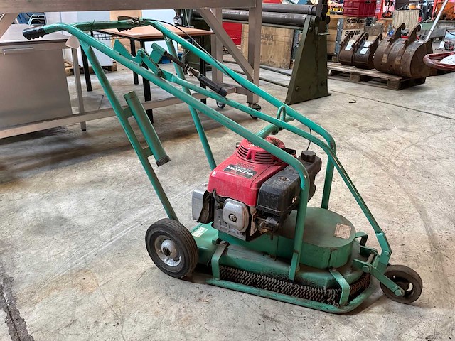 1997 garlock dakschraper - afbeelding 1 van  5