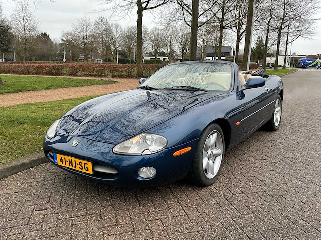 1997 jaguar xk8 - 4.0 v8 convertible - personenauto - afbeelding 1 van  39