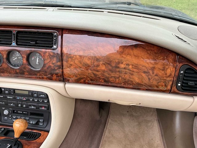 1997 jaguar xk8 - 4.0 v8 convertible - personenauto - afbeelding 14 van  39
