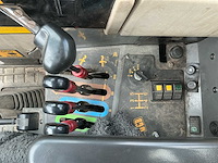 1997 jcb fastrac 1135 4ws vierwielaangedreven landbouwtractor - afbeelding 30 van  43