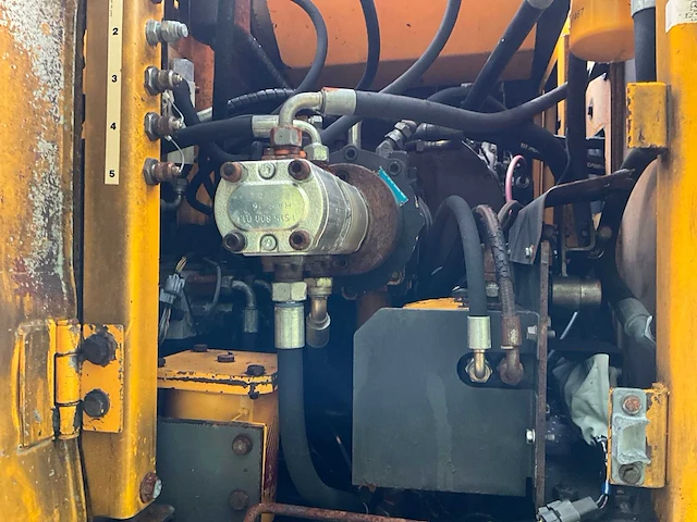 1997 jcb s130w banden graafmachine - afbeelding 17 van  27