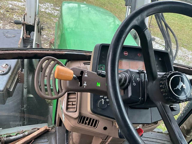 1997 john deere 7610 vierwielaangedreven landbouwtractor met voorlader - afbeelding 31 van  40