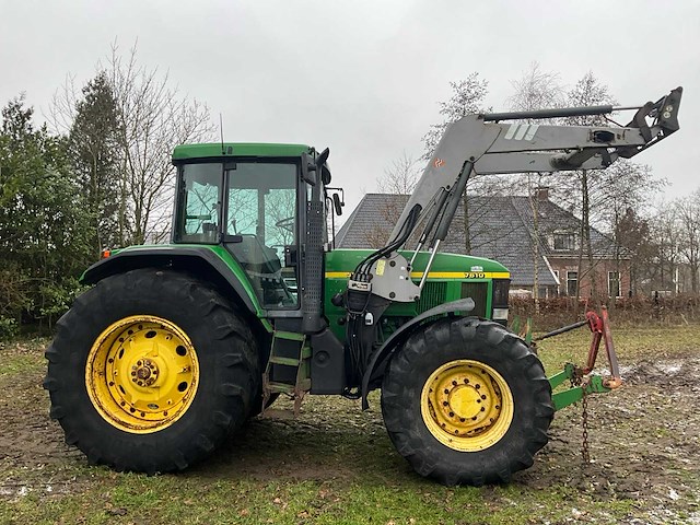 1997 john deere 7610 vierwielaangedreven landbouwtractor met voorlader - afbeelding 5 van  40